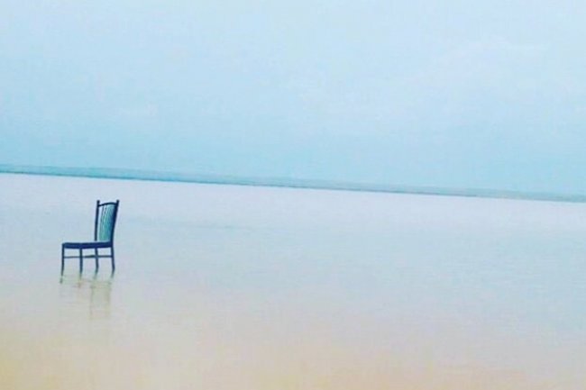 içimde sen varken sana veda ediyorum...arkama bile bakmadan, önümü görmeden...hoşçakalll